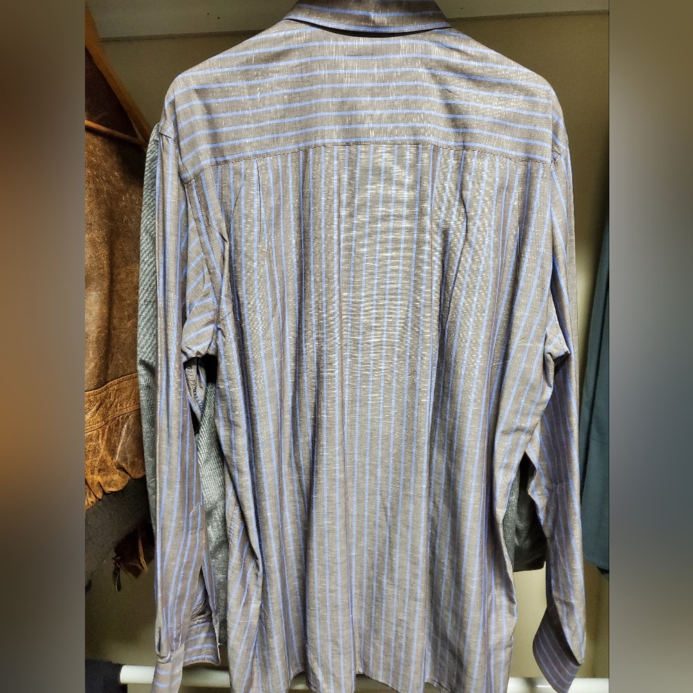Sports Shirt - Picture 4 of 4